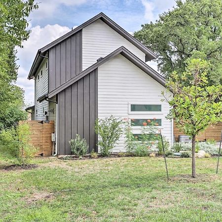 Gorgeous Georgetown Home, Walk To The Square! Exteriér fotografie